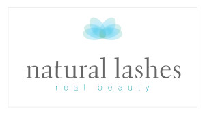 natural lashes